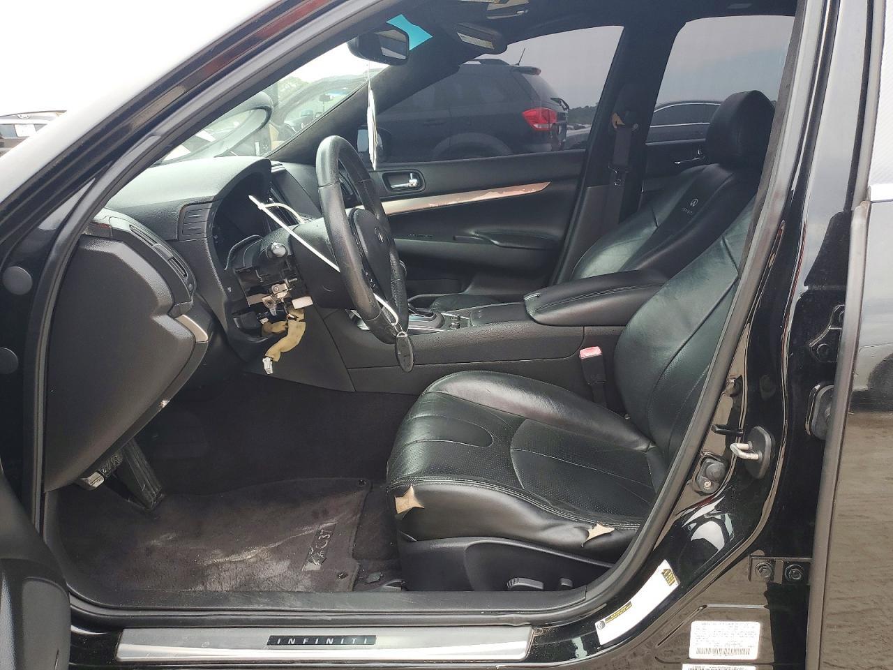 2012 Infiniti G37 Convertible - Image 7
