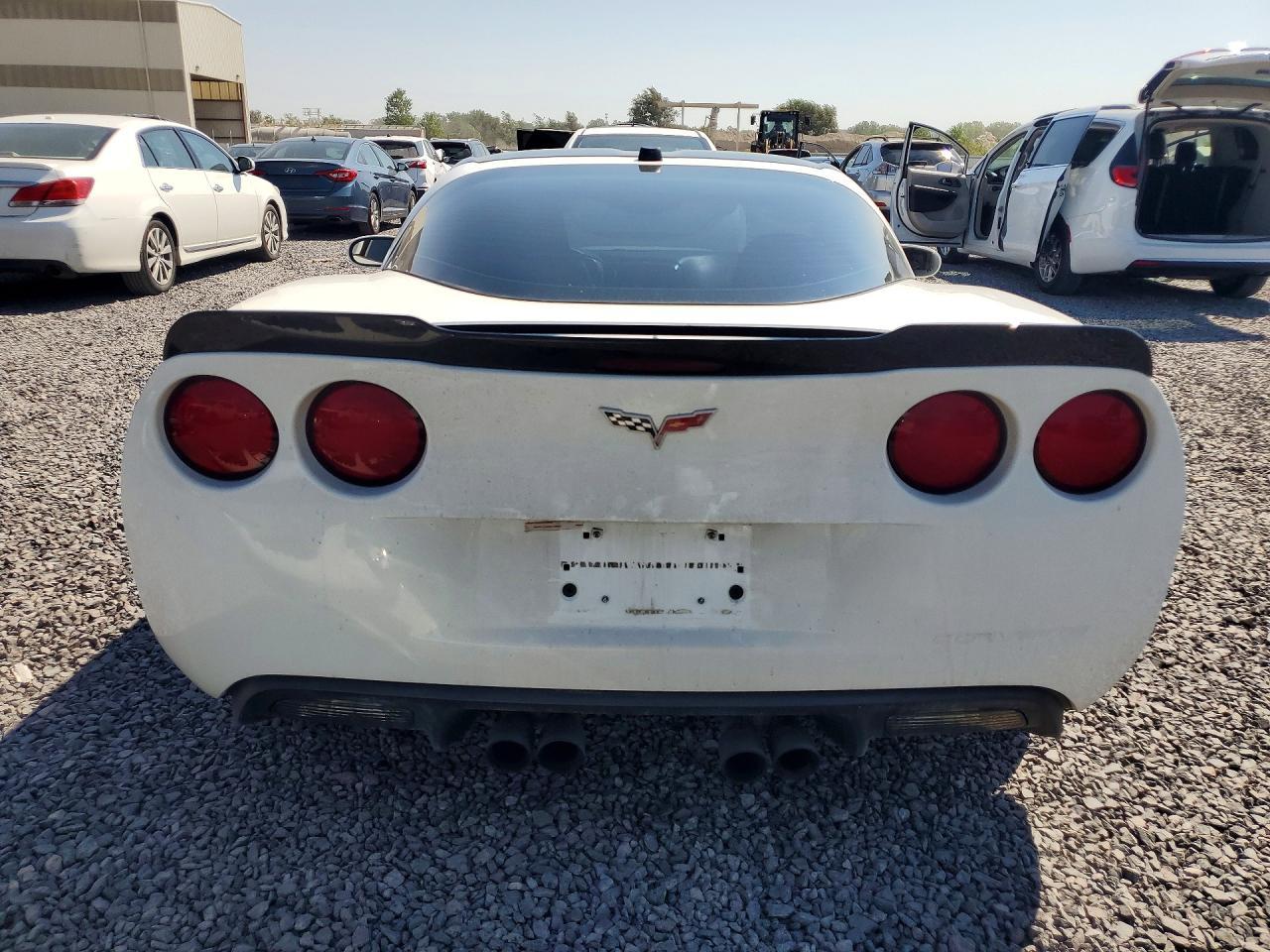 2005 Chevrolet Corvette - Фото 6