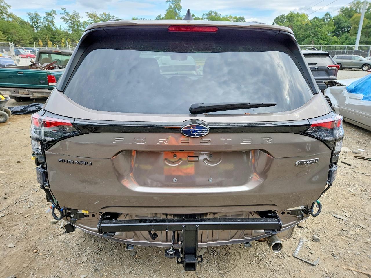 2025 Subaru Forester Touring - Image 6