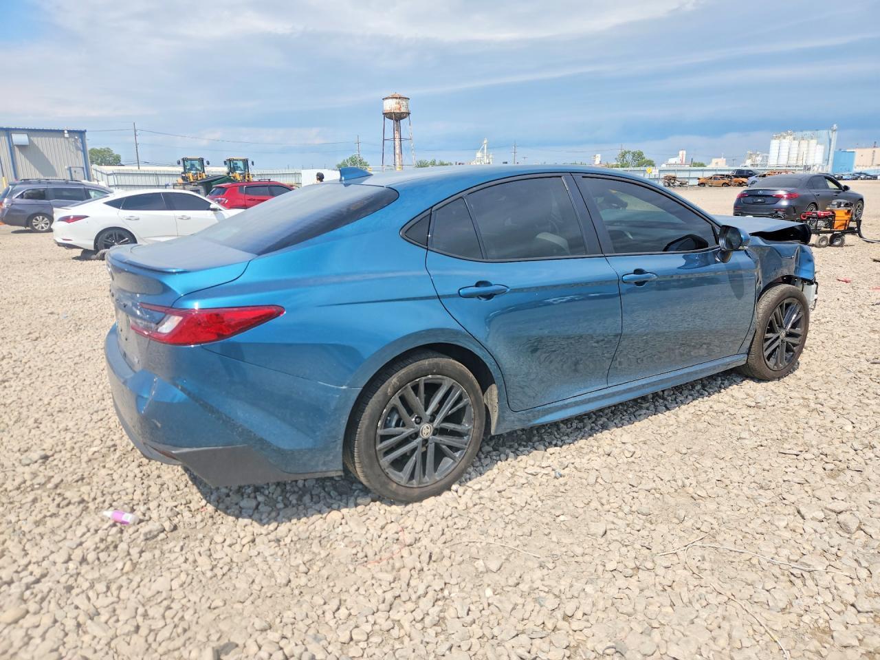 2026 Toyota Camry Se - Image 3