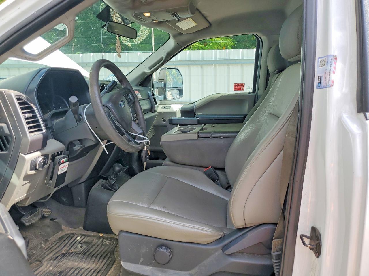 2017 Ford F550 - Tow Truck - Фото 7