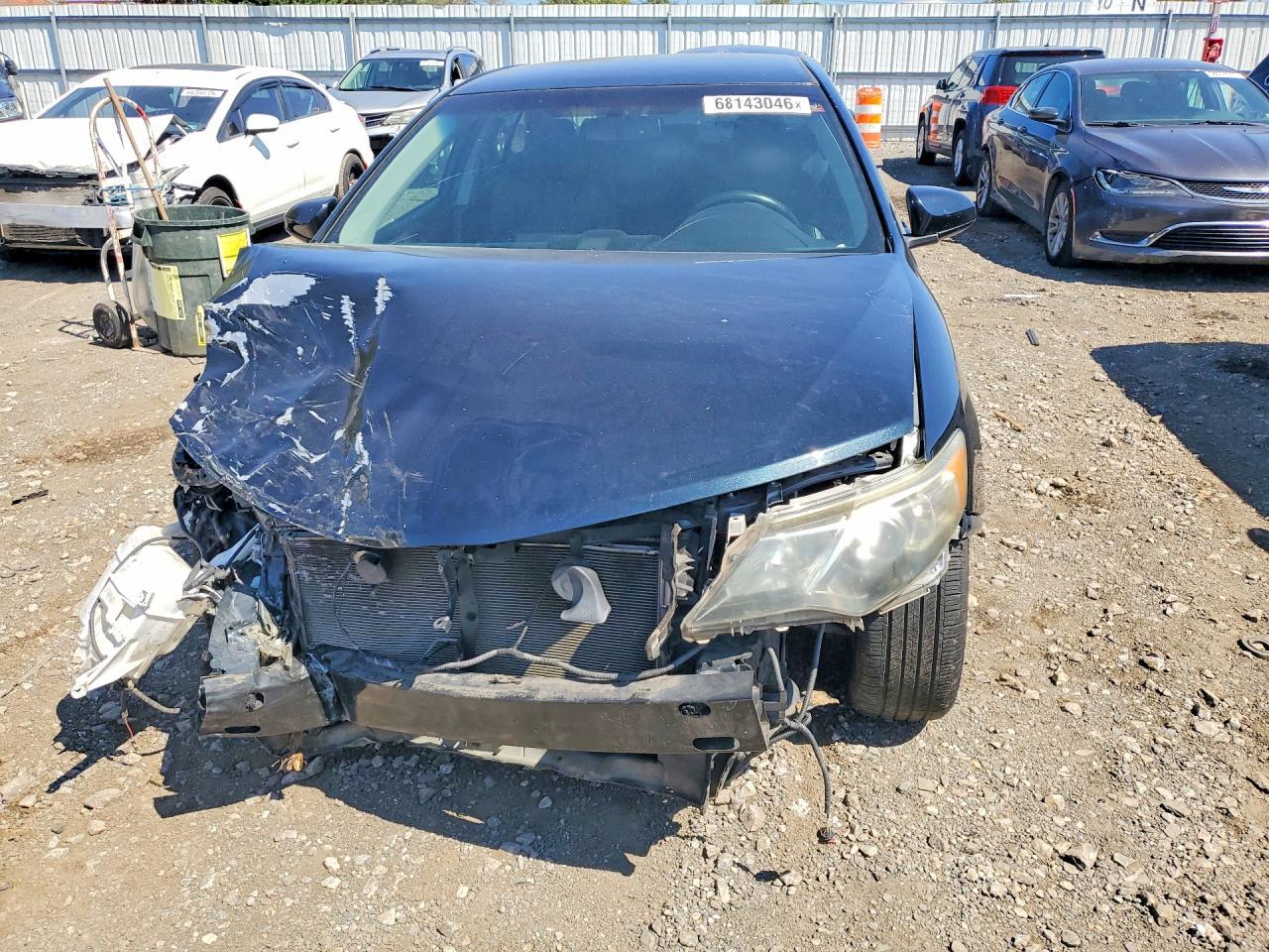 2012 Toyota Camry Se - Image 5