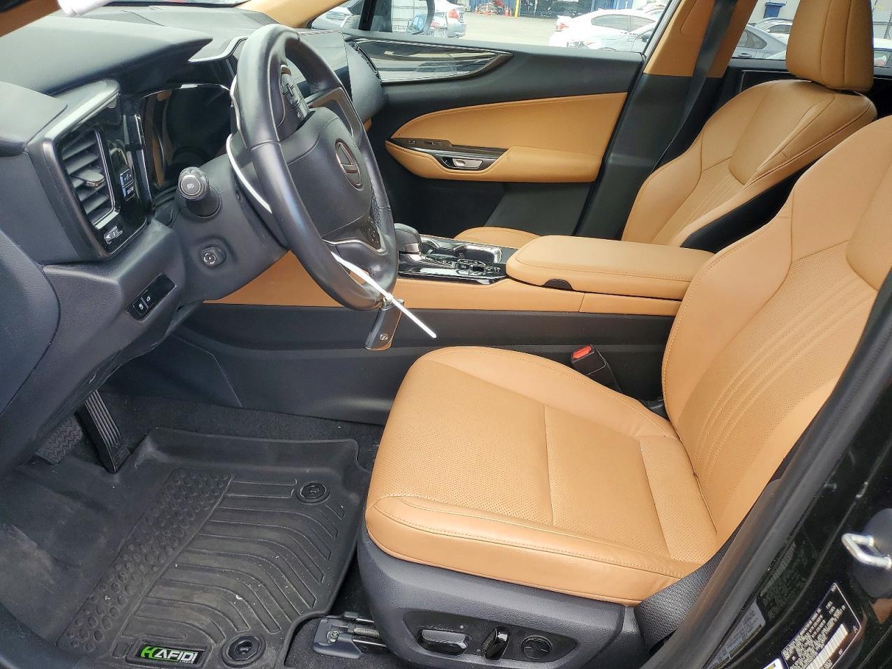 2025 Lexus Nx 350 Premium - Image 7