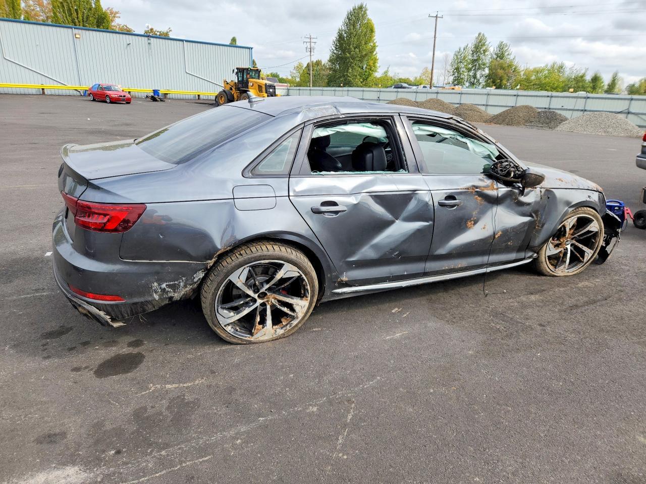 2018 Audi S4 Premium Plus - Image 3