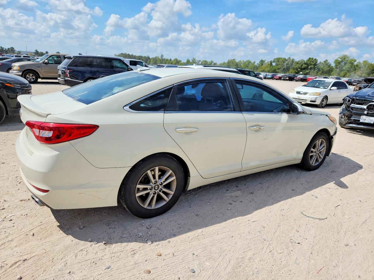 2016 Hyundai Sonata Se - Фото 3