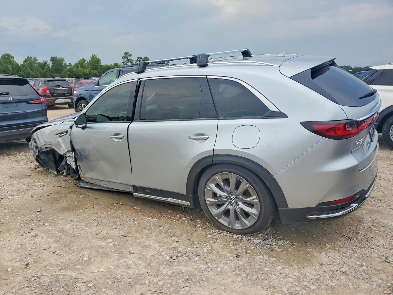 2025 Mazda Cx-90 Premium Plus - Image 2