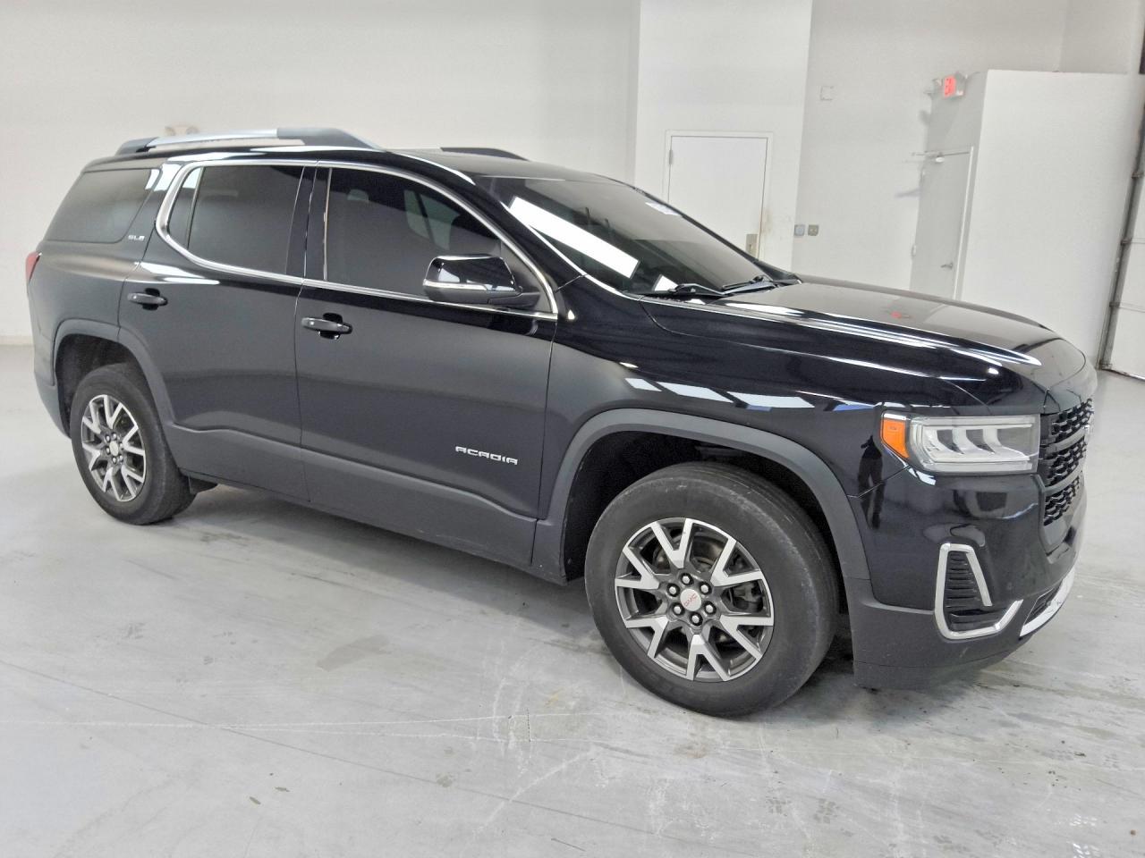 2022 GMC Acadia Sle - Image 4