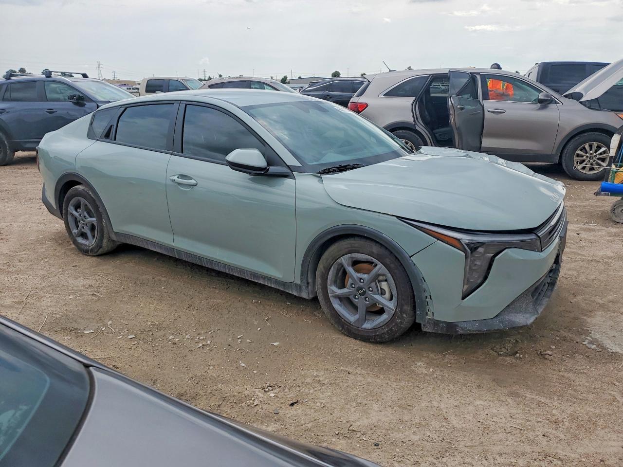 2026 Kia K4 Lx - Image 4