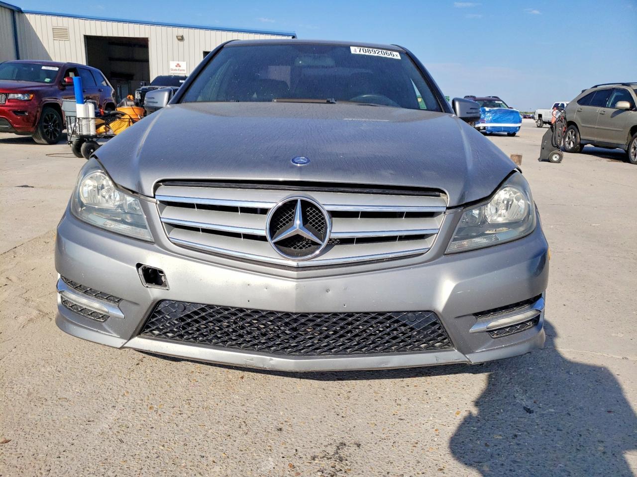 2012 Mercedes-Benz C 250 - Фото 5