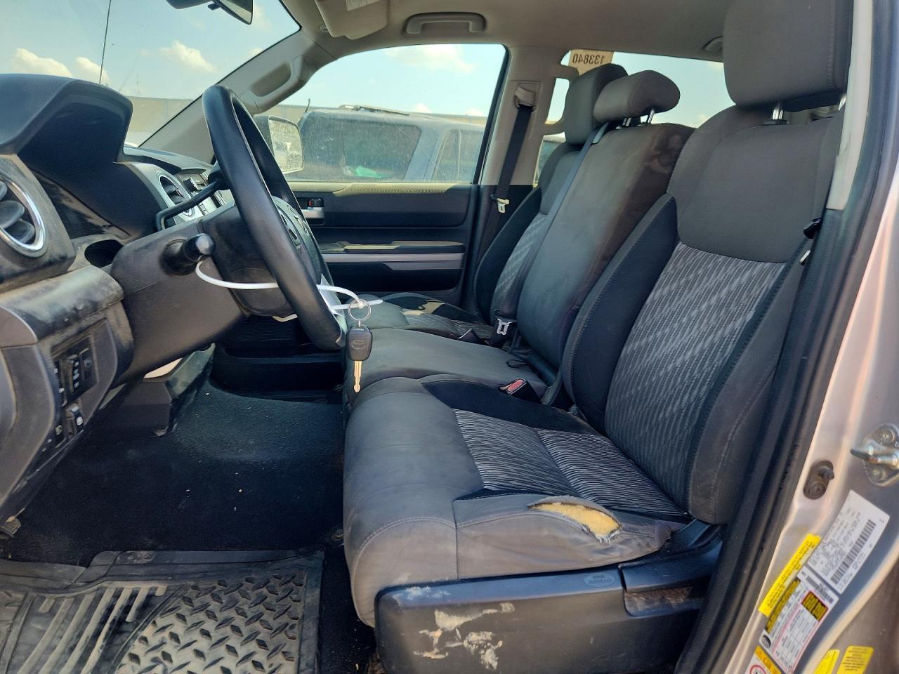 2018 Toyota Tundra Crewmax Sr5 - Image 7