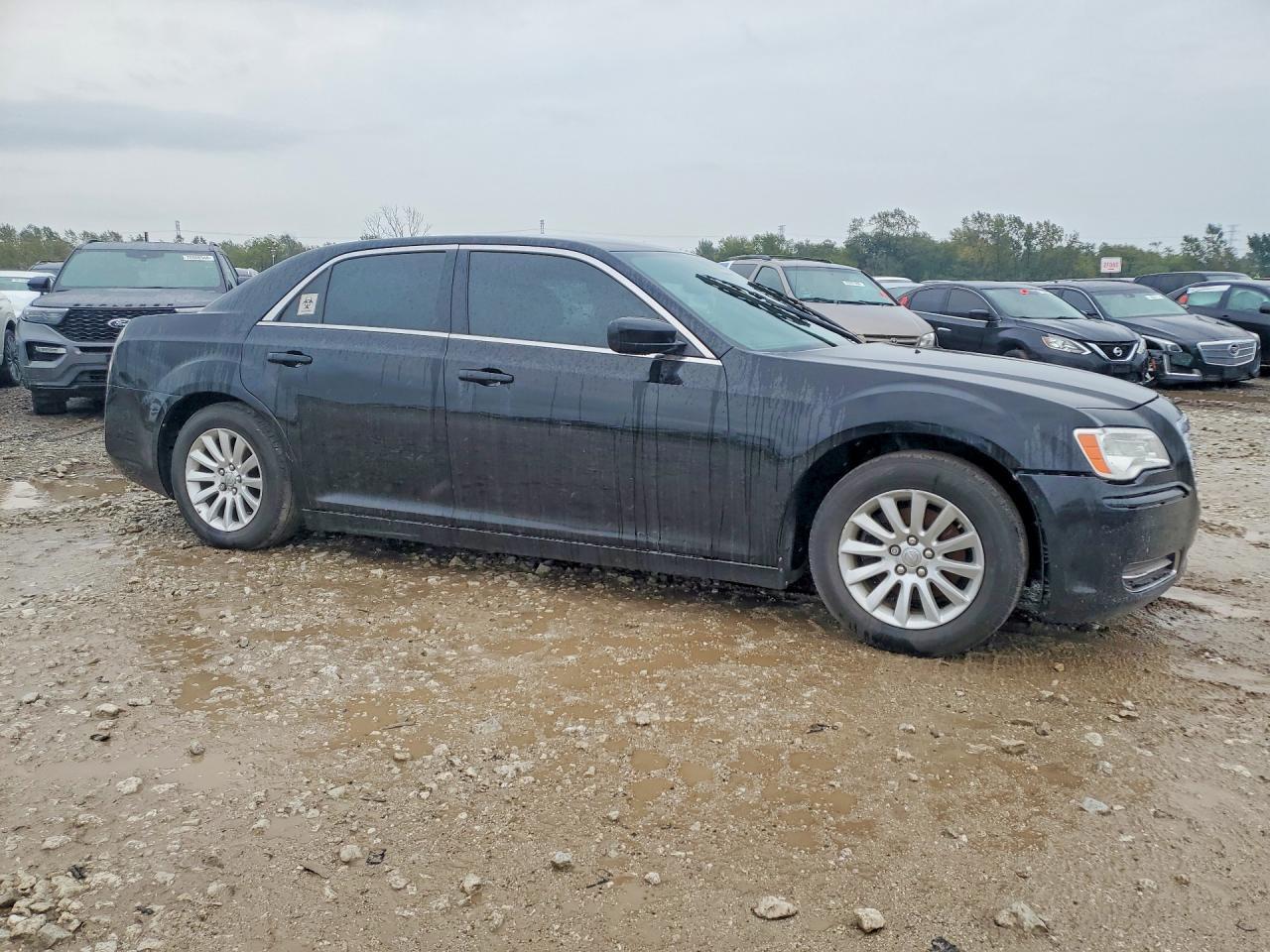 2014 Chrysler 300 - Image 4