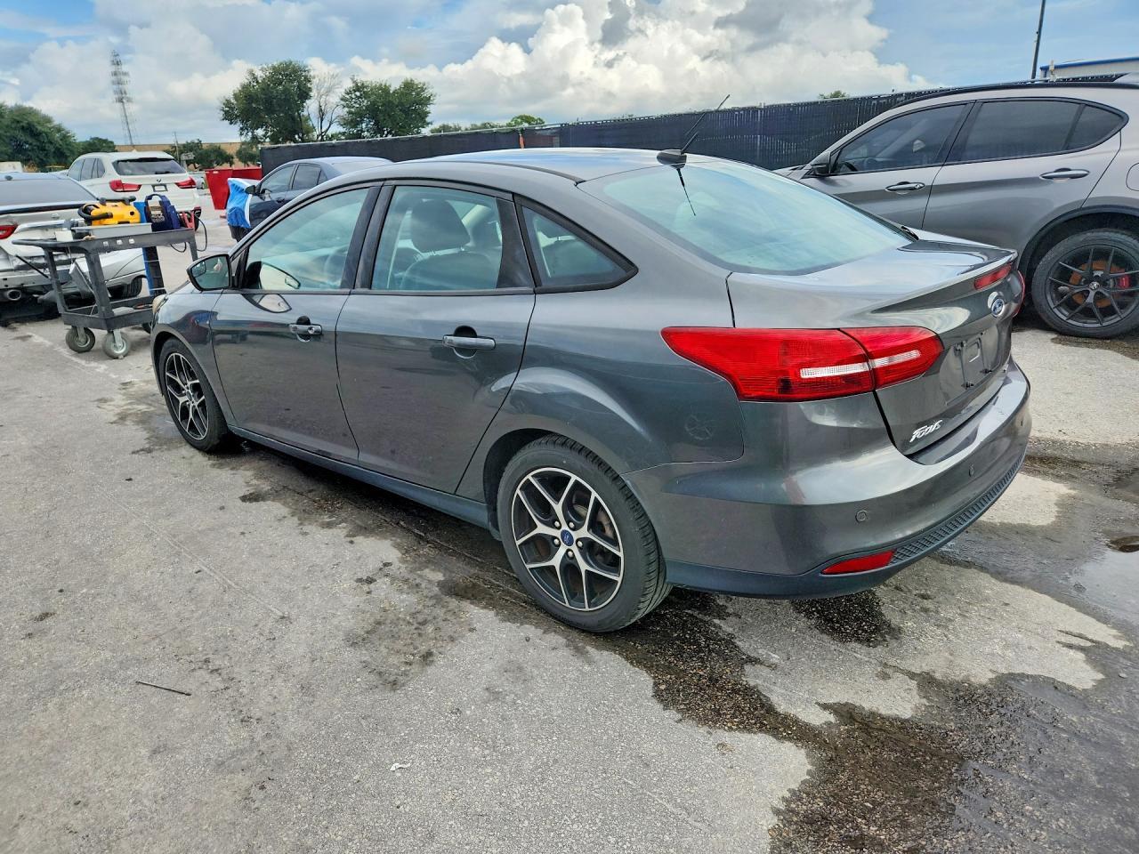 2017 Ford Focus Sel - Фото 2