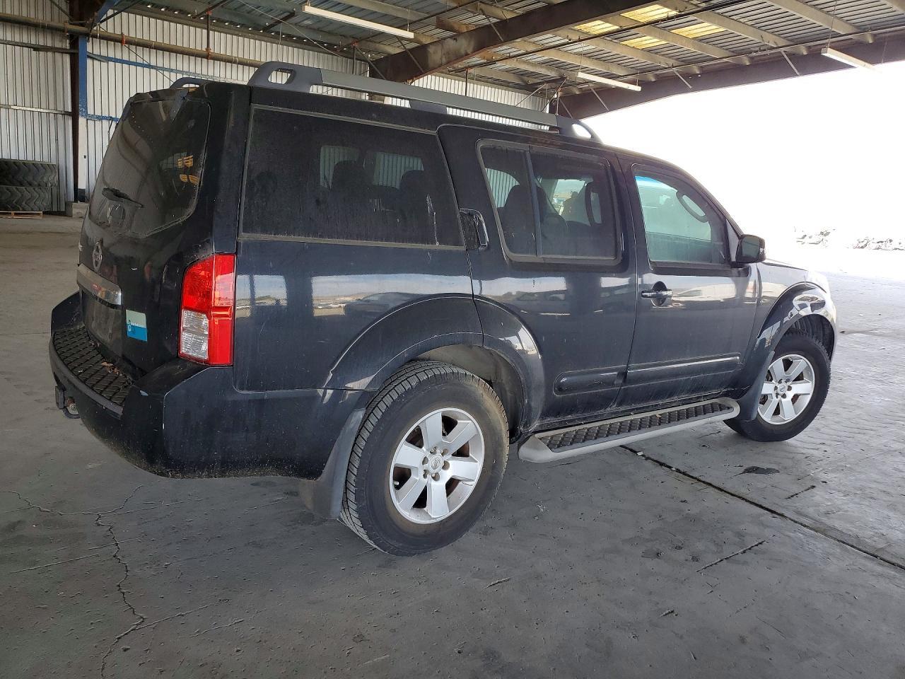 2012 Nissan Pathfinder S - Фото 3