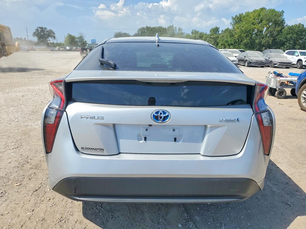 2017 Toyota Prius Two - Фото 6