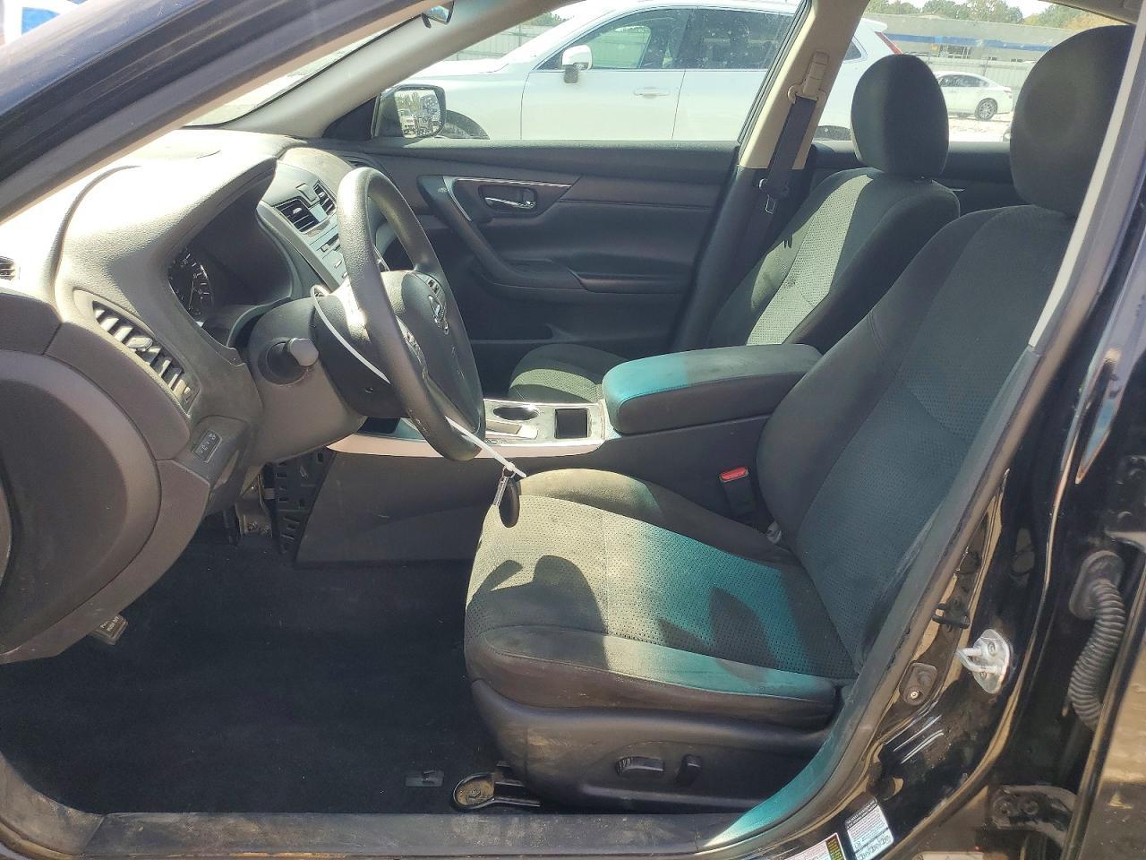 2015 Nissan Altima 2.5 S - Фото 7