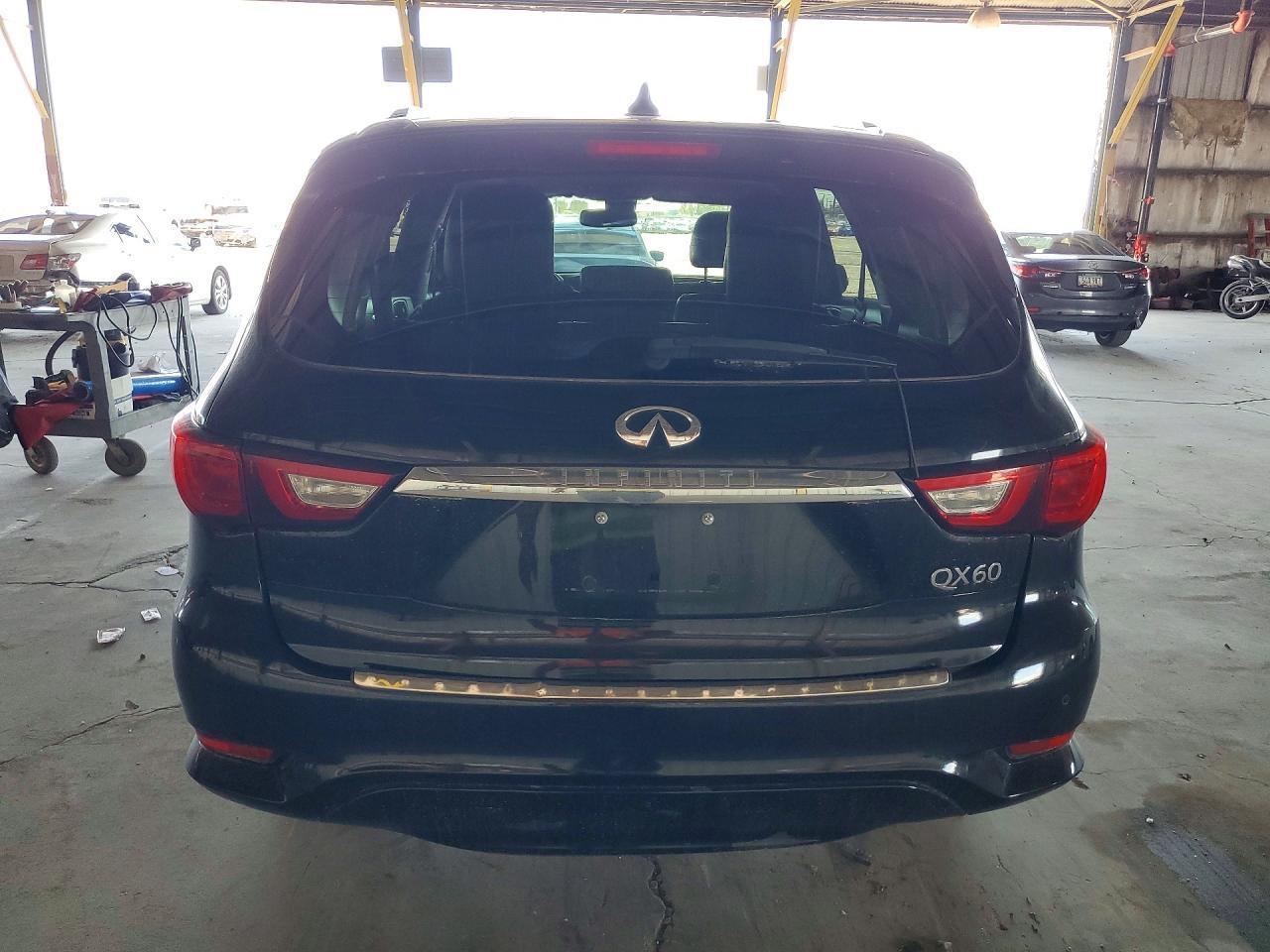 2017 Infiniti Qx60 Base - Фото 6