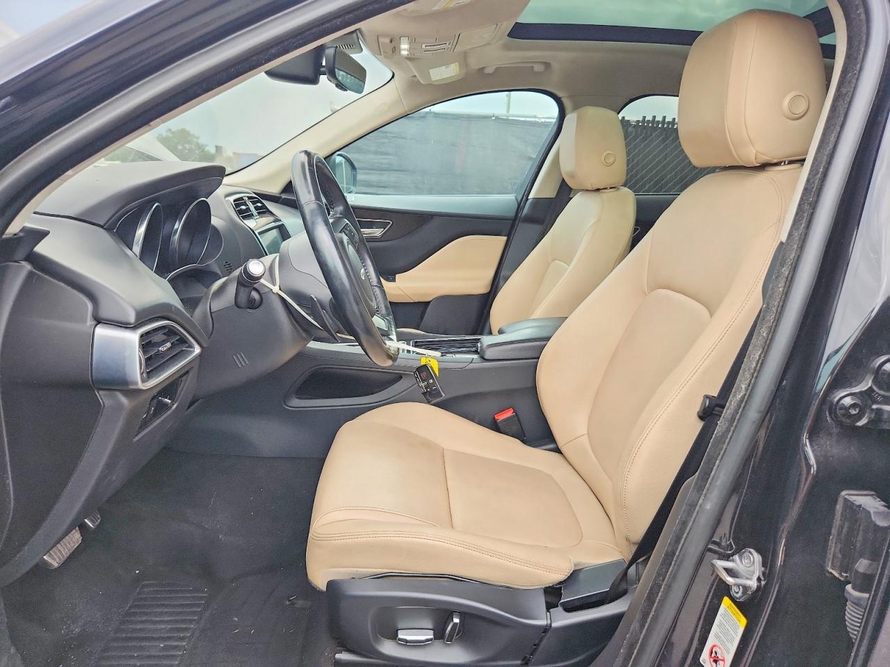 2019 Jaguar F-Pace Premium - Фото 7