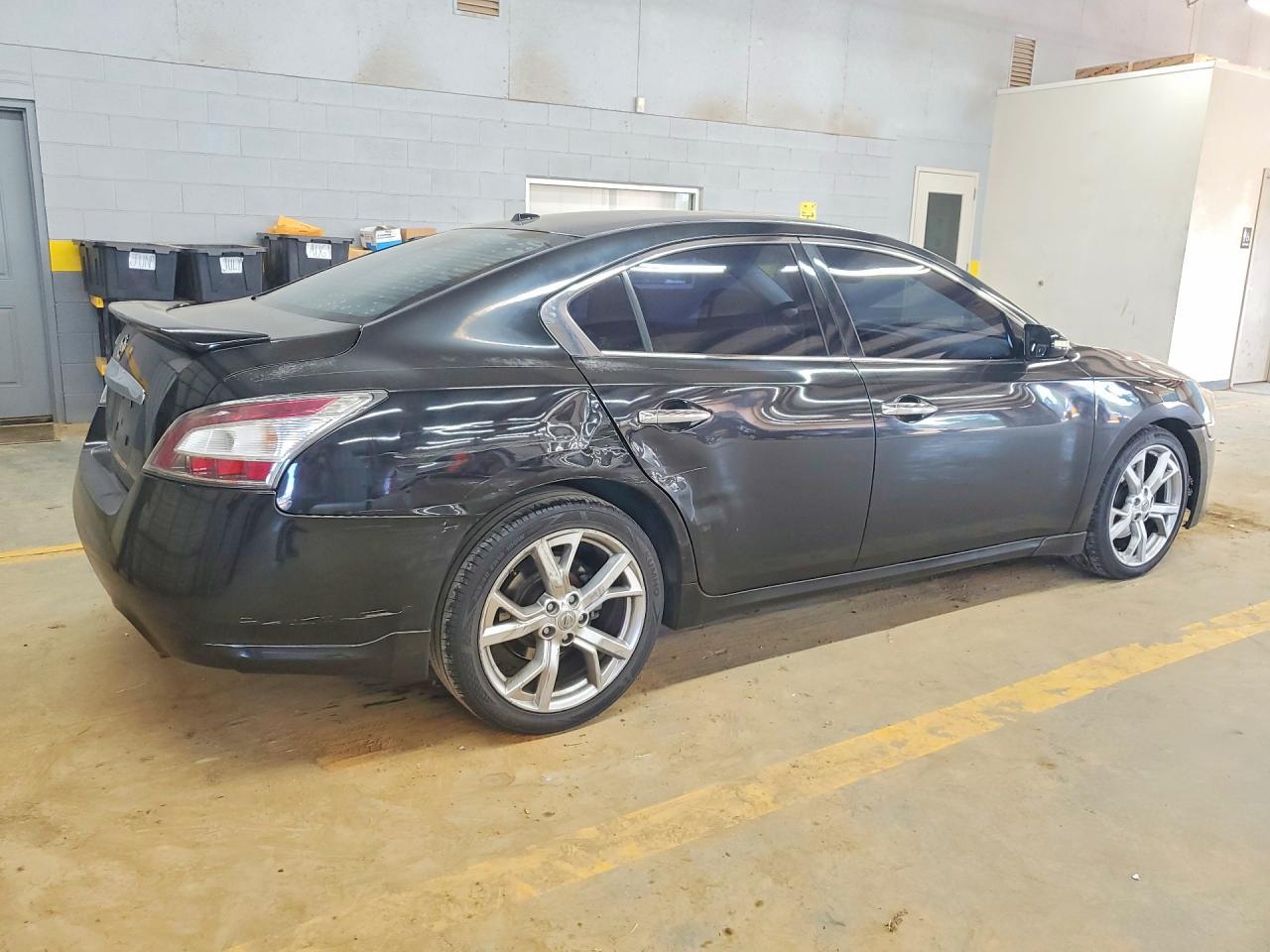 2012 Nissan Maxima 3.5 S - Фото 3