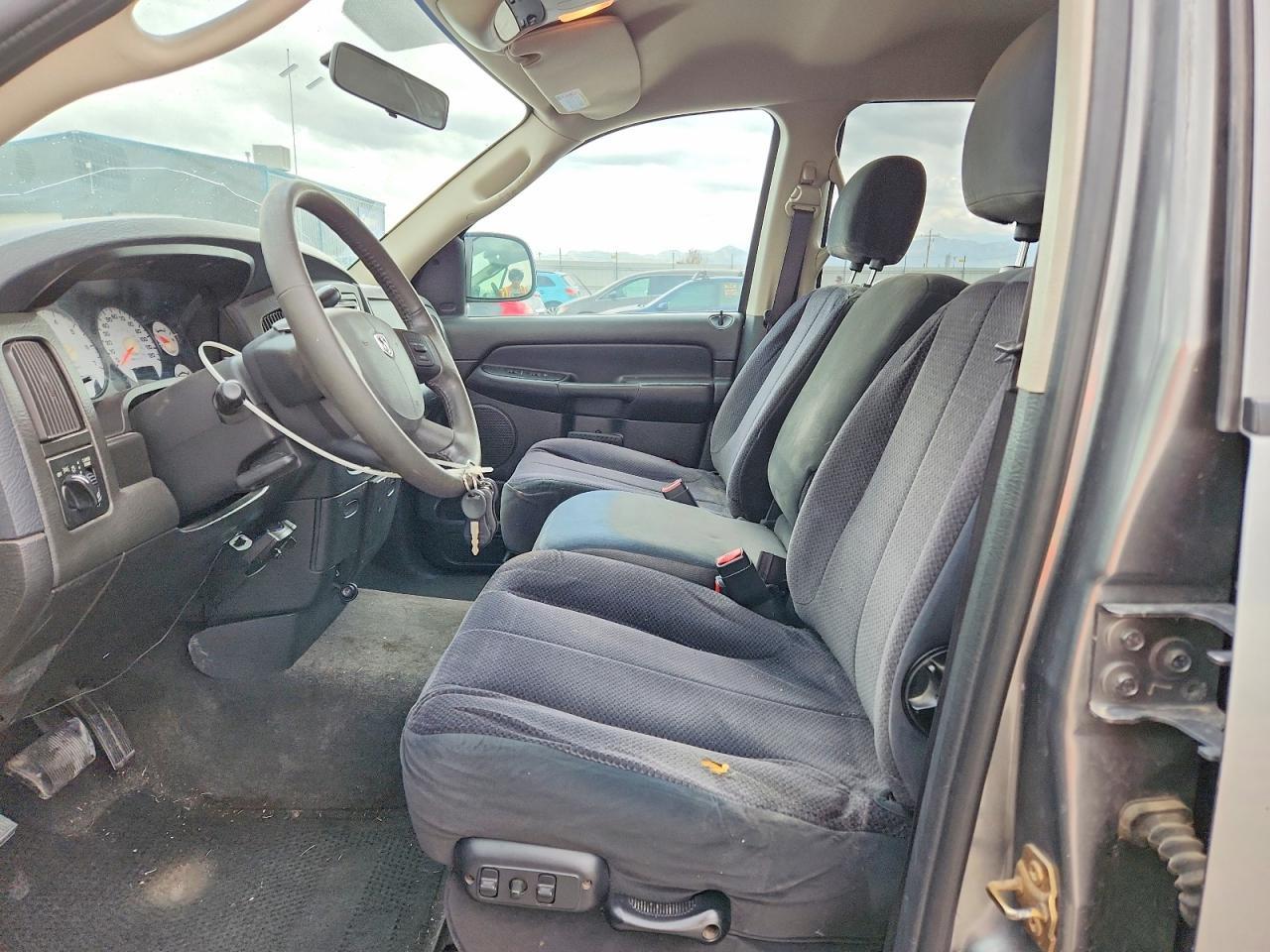 2005 Dodge Ram 1500 St - Фото 7