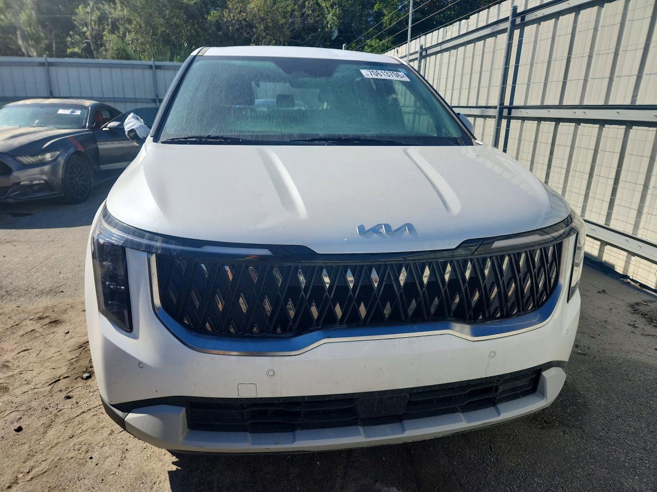 2026 Kia Carnival Lxs - Image 5