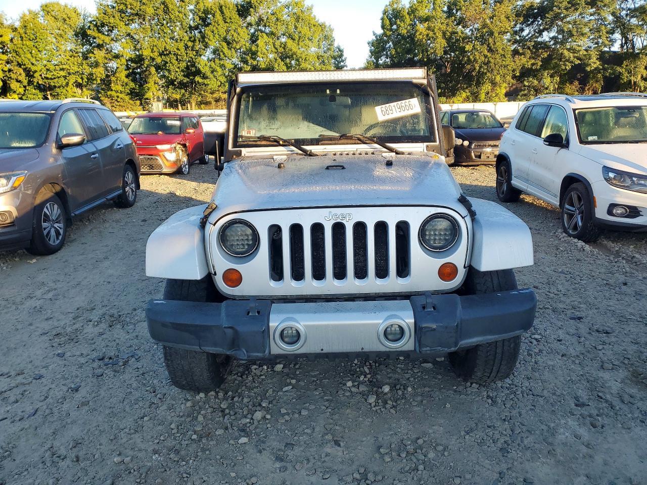 2009 Jeep Wrangler Sahara - Фото 5