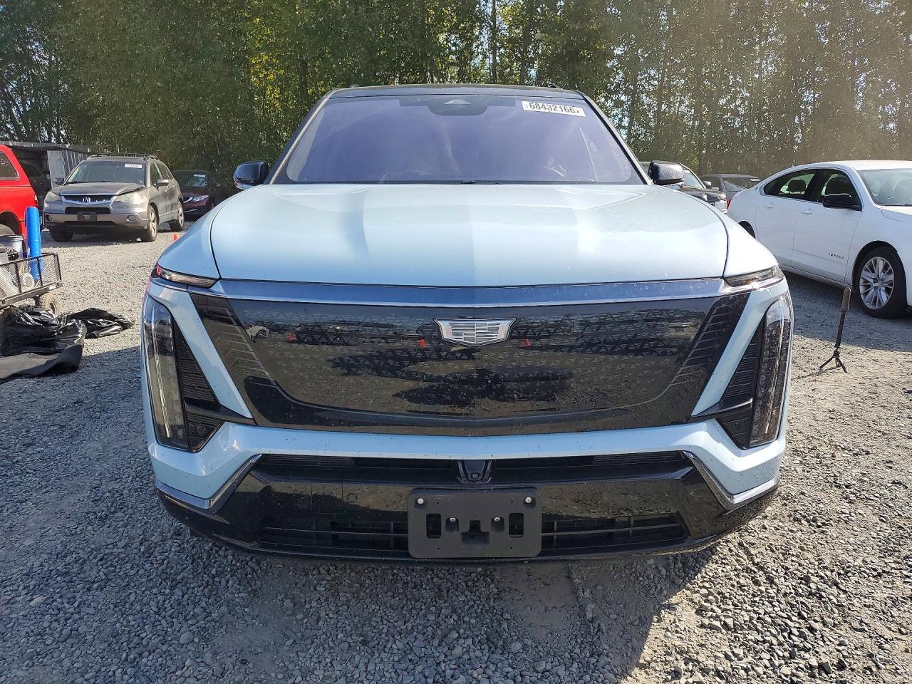 2026 Cadillac Vistiq Sport - Image 5