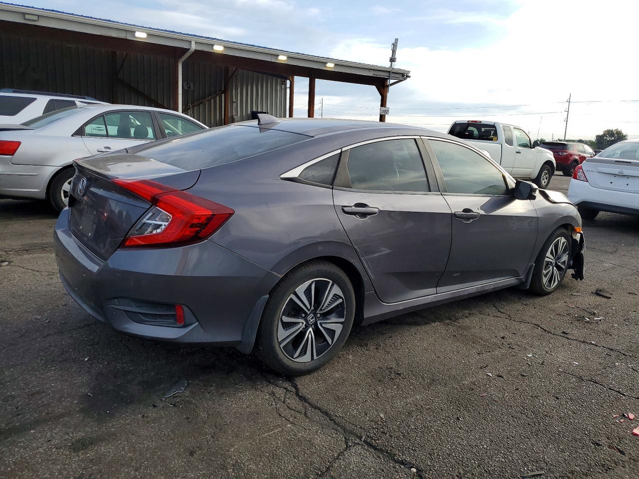 2016 Honda Civic Ex - Фото 3