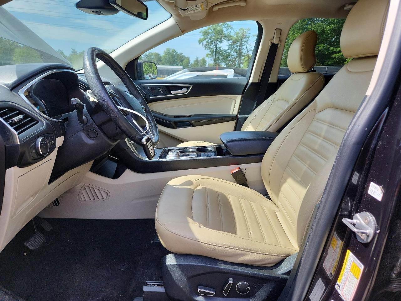 2020 Ford Edge Titanium - Фото 7