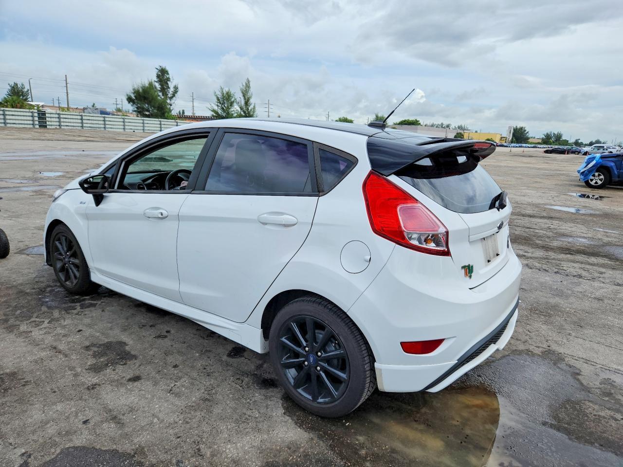 2019 Ford Fiesta St - Фото 2