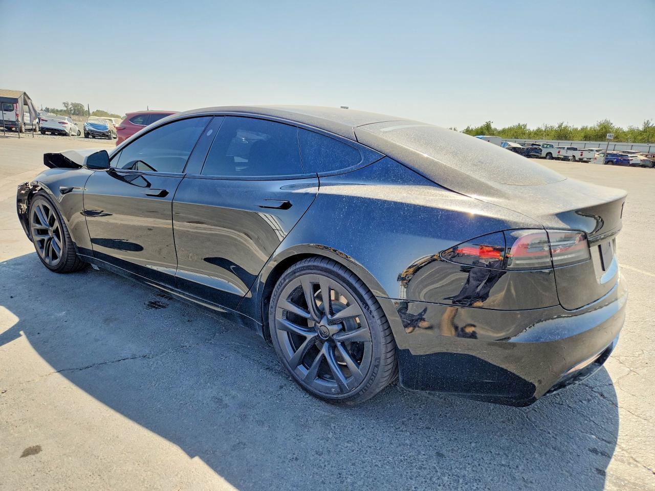 2022 Tesla Model S - Image 2