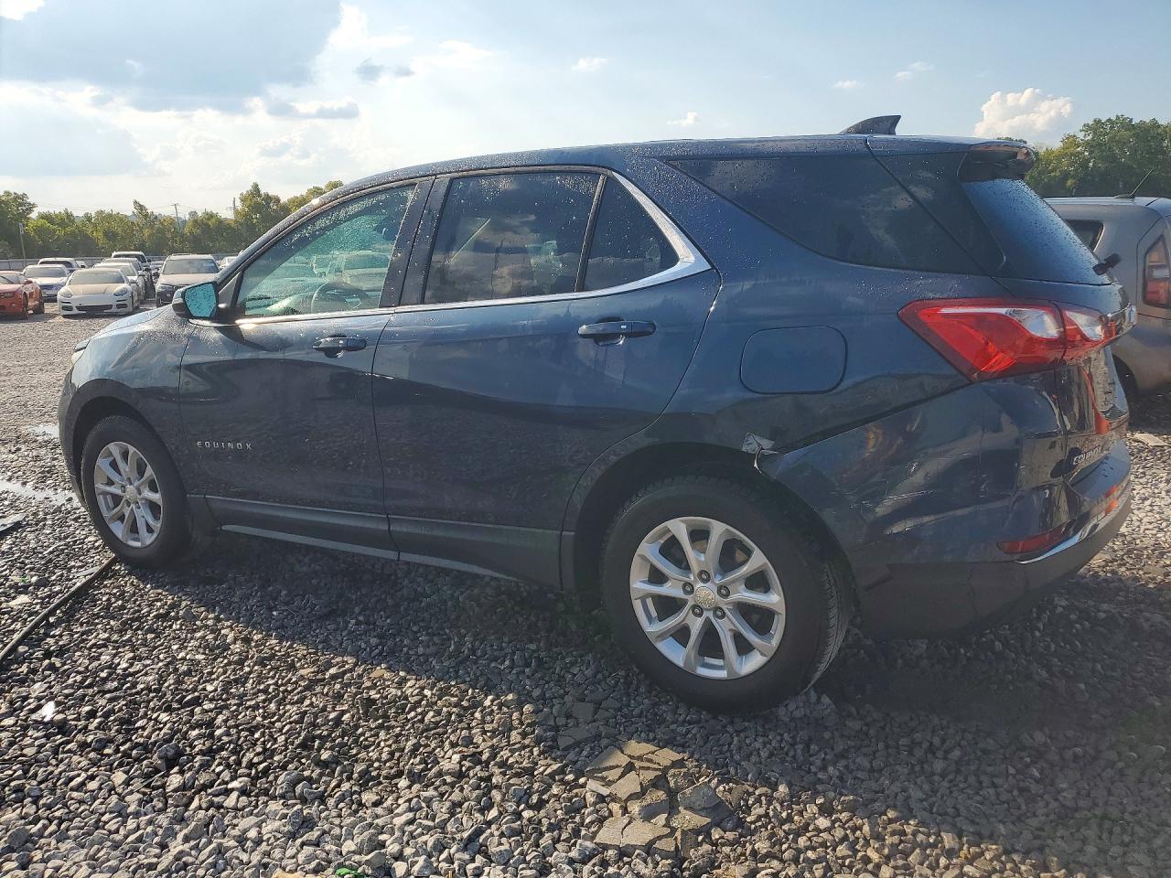 2018 Chevrolet Equinox Lt - Фото 2