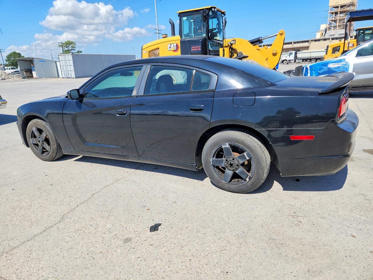 2014 Dodge Charger Se - Image 2