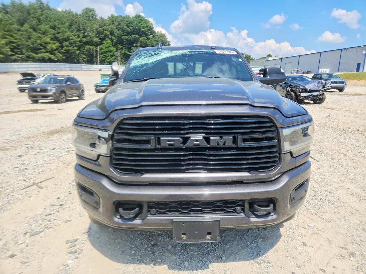 2022 Ram 2500 Laramie - Фото 5