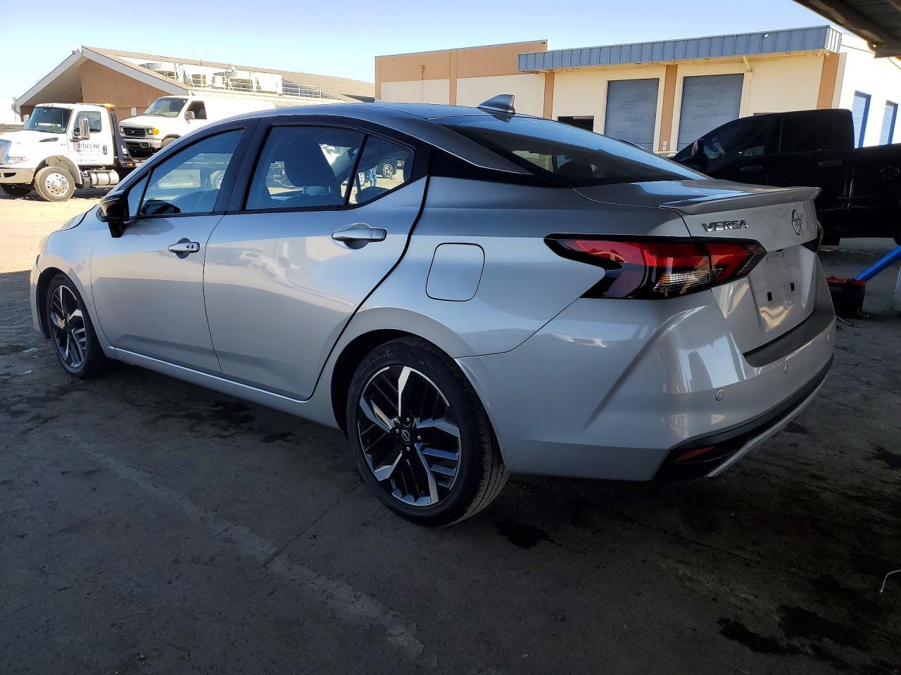 2024 Nissan Versa Sr - Image 2