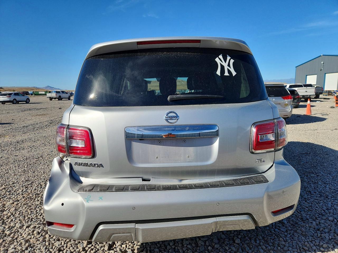 2018 Nissan Armada Sl - Image 6