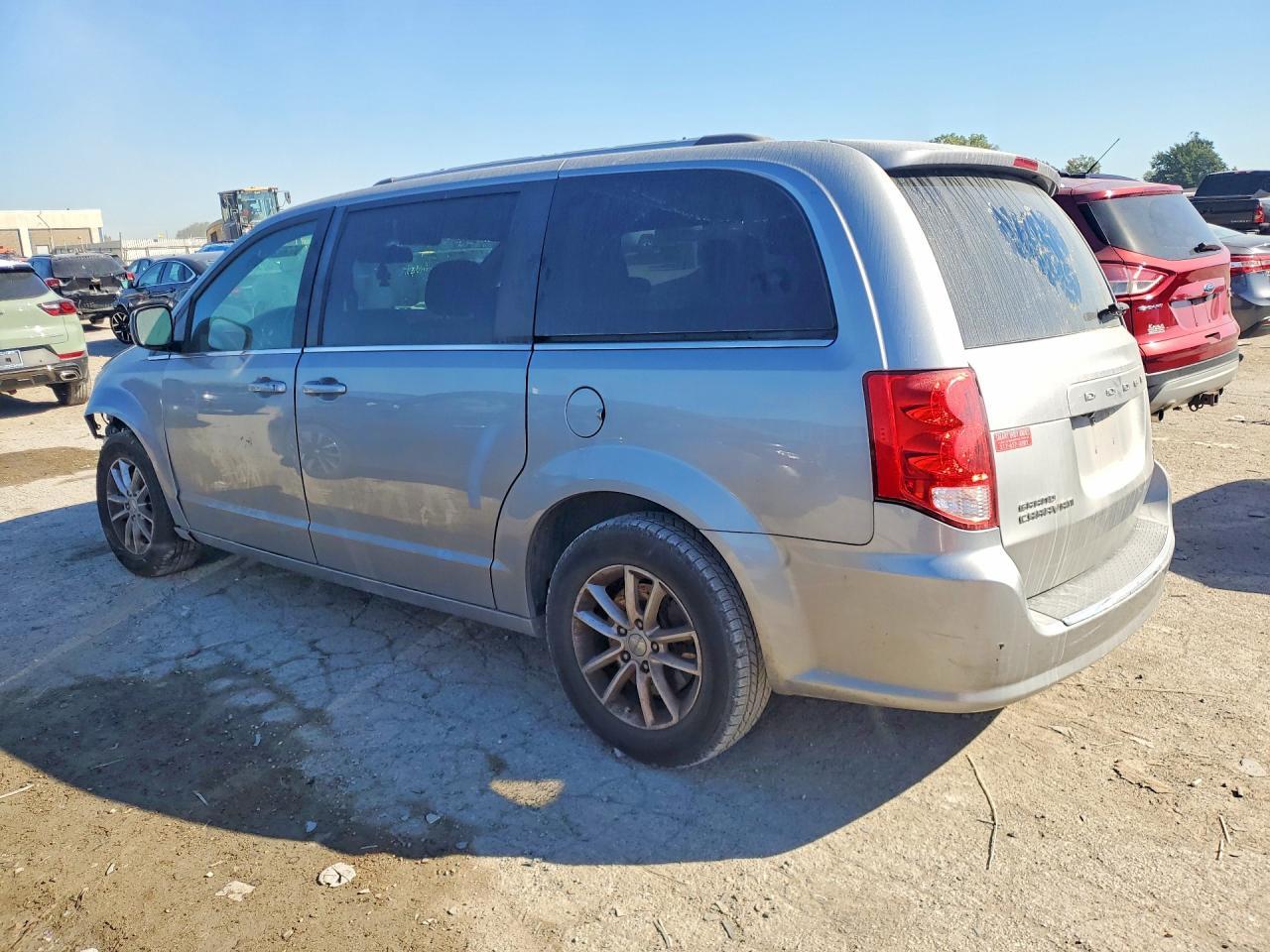 2019 Dodge Grand Caravan Sxt - Фото 2