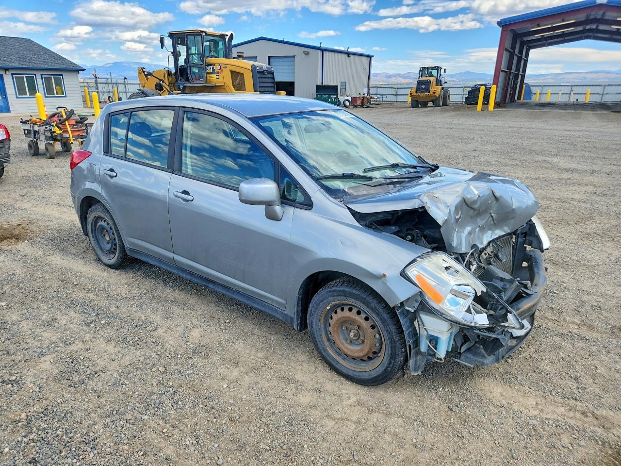 2009 Nissan Versa 1.8 S - Image 4