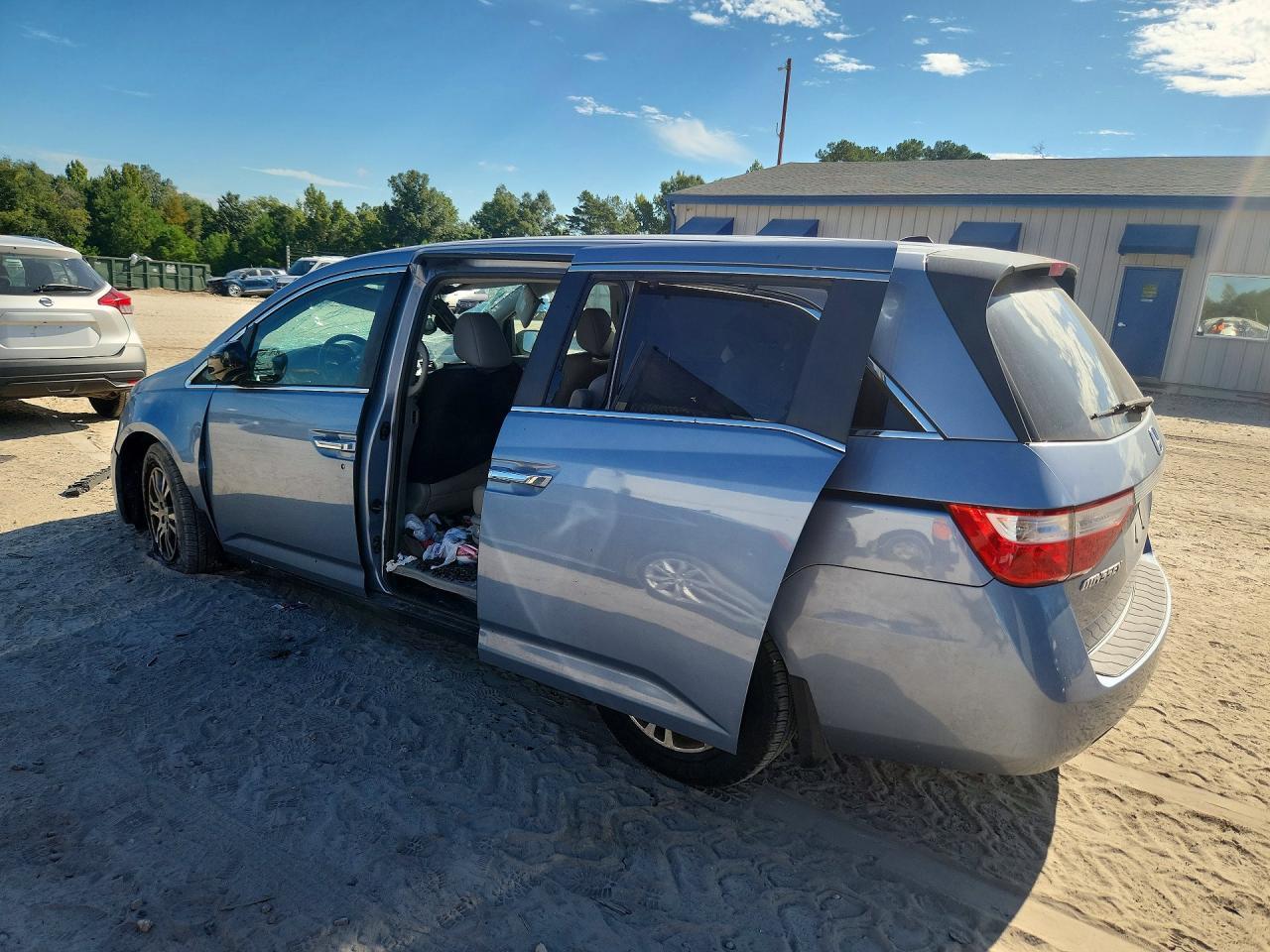 2013 Honda Odyssey Exl - Image 2