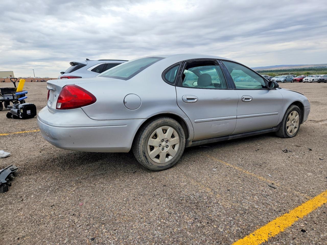 2002 Ford Taurus Lx - Фото 3