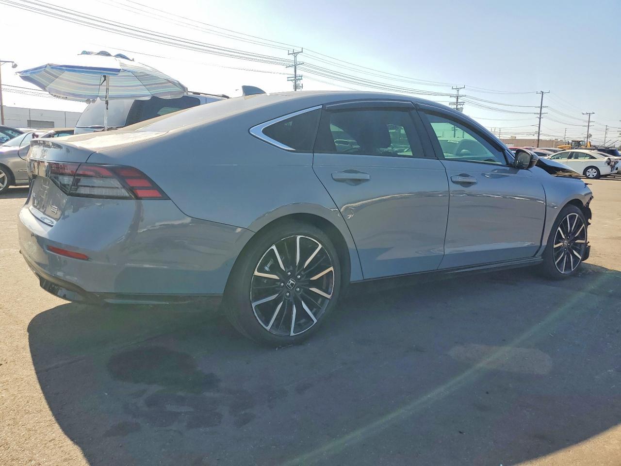2025 Honda Accord Touring Hybrid - Фото 3