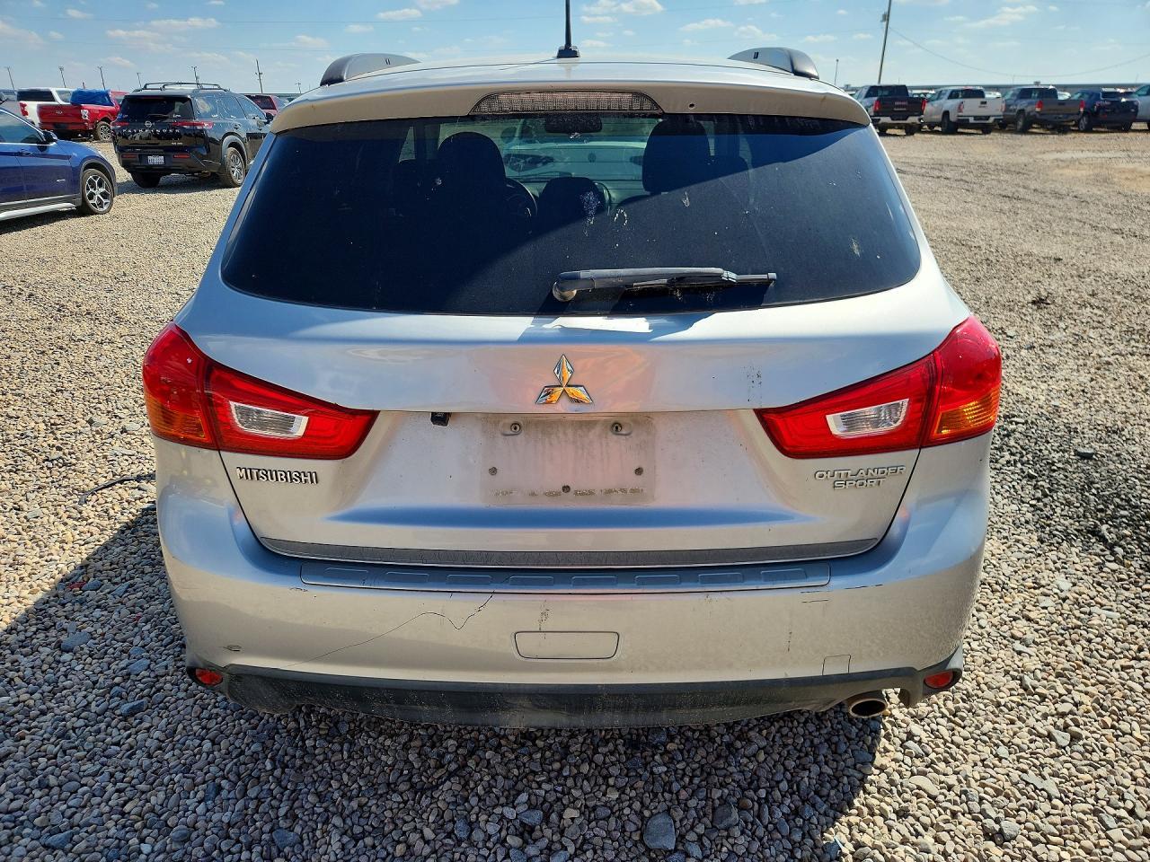 2014 Mitsubishi Outlander Sport Se - Фото 6