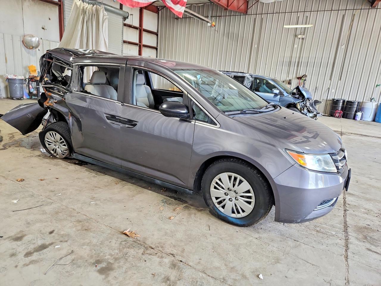 2014 Honda Odyssey Lx - Image 4