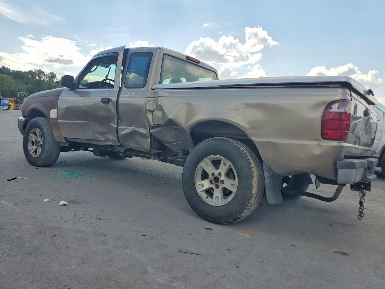 2003 Ford Ranger Super Cab - Фото 2