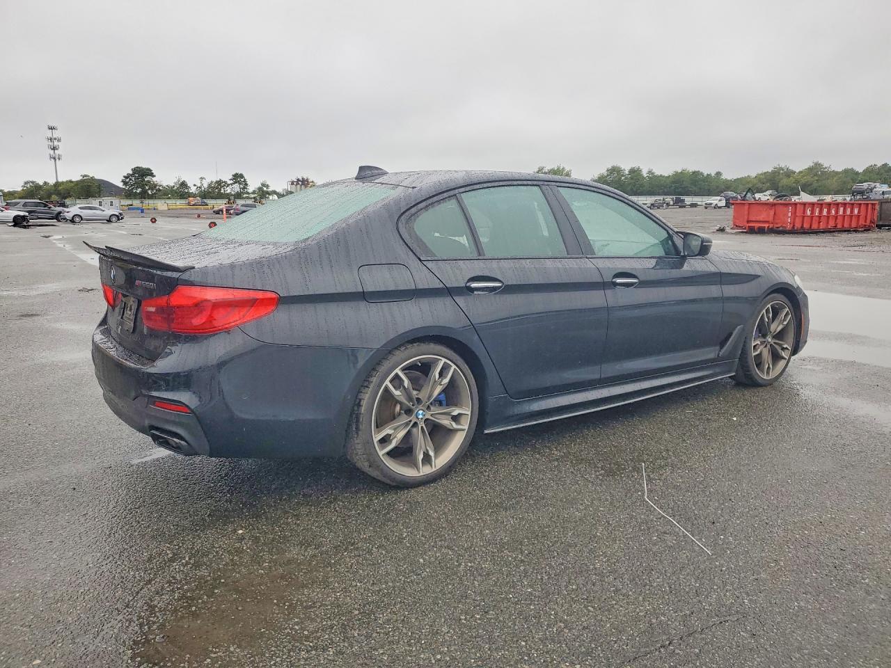 2018 BMW M550Xi - Image 3