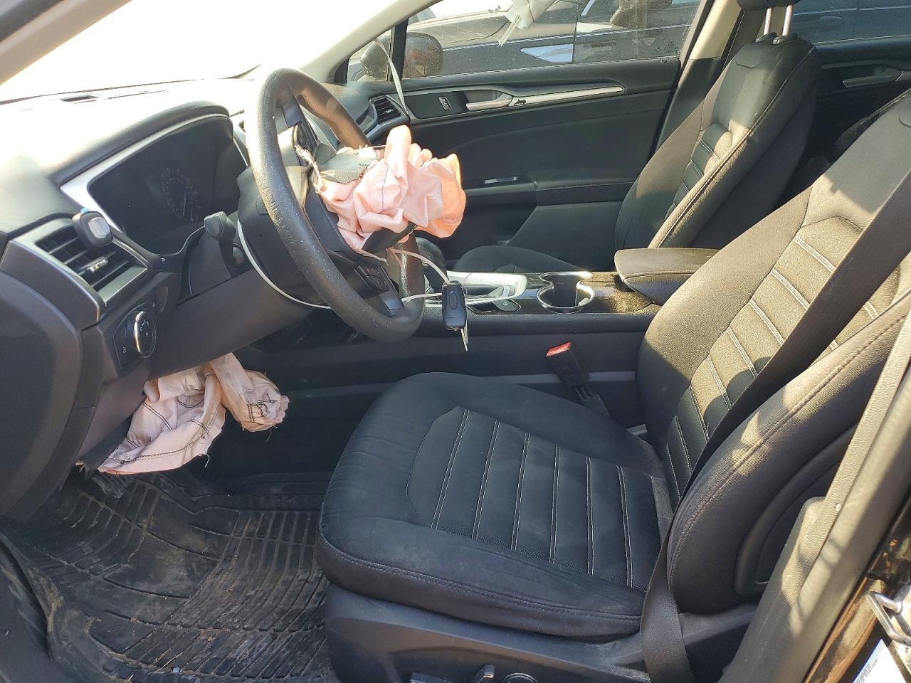 2015 Ford Fusion Se - Фото 7
