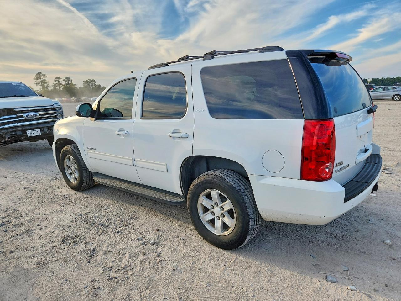 2012 GMC Yukon Slt - Фото 2