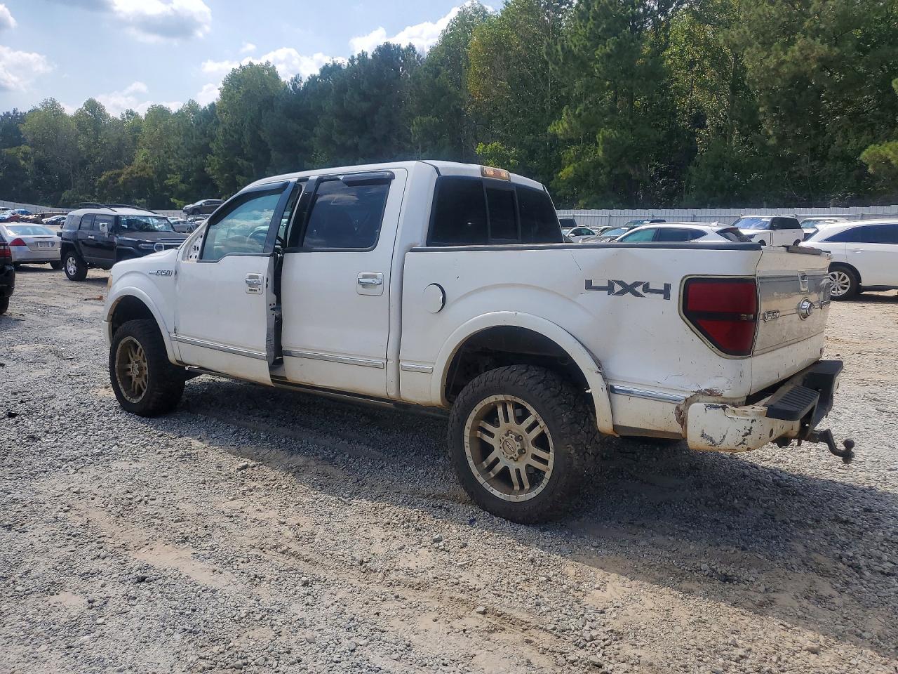 2010 Ford F150 Supercrew - Image 2