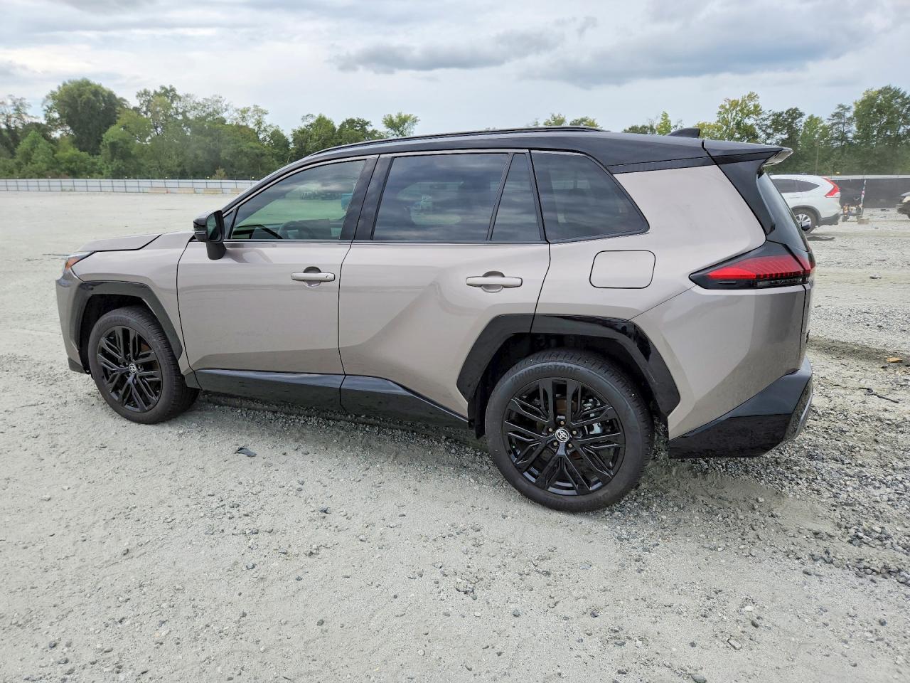 2026 Toyota Rav4 Xse - Image 2