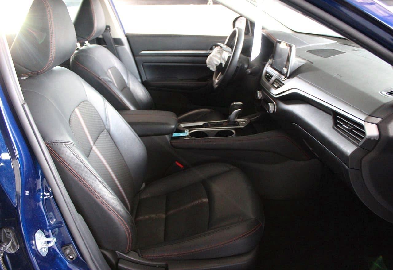 2024 Nissan Altima Sr - Фото 5