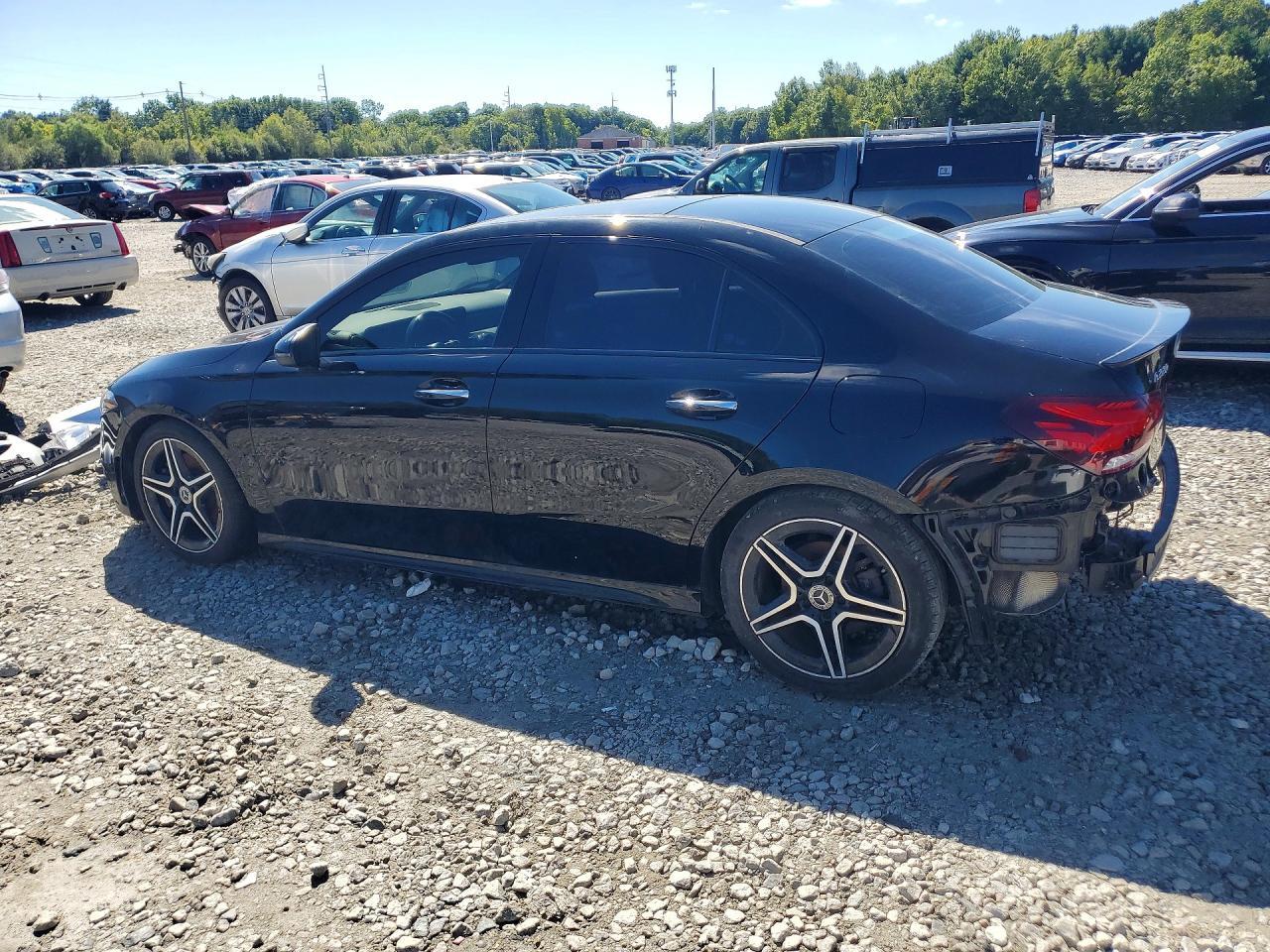2019 Mercedes-Benz A 220 4Matic - Image 2
